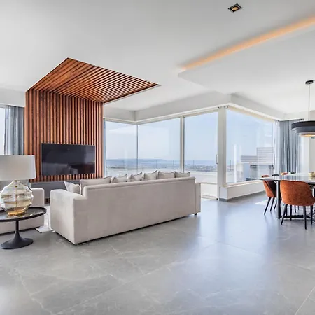 Apartment Stunning Corner Penthouse - Prime Location Gharghur