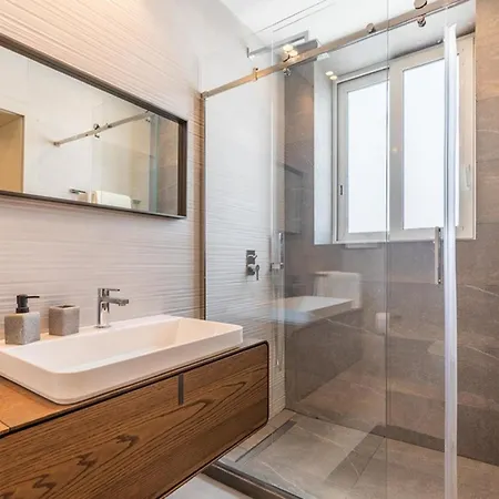Stunning Corner Penthouse - Prime Location 아파트 Gharghur