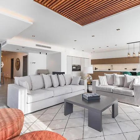 Stunning Corner Penthouse - Prime Location Gharghur